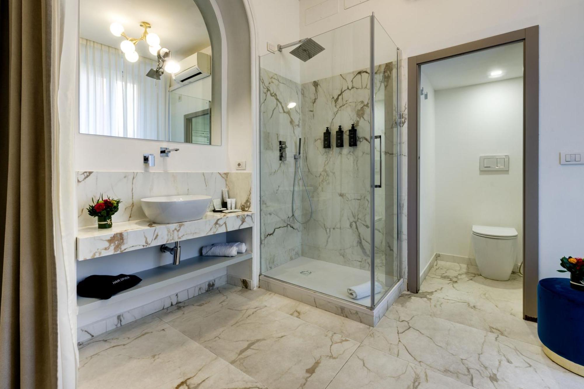 Piazza Farnese Luxury Suites Roma Exterior foto